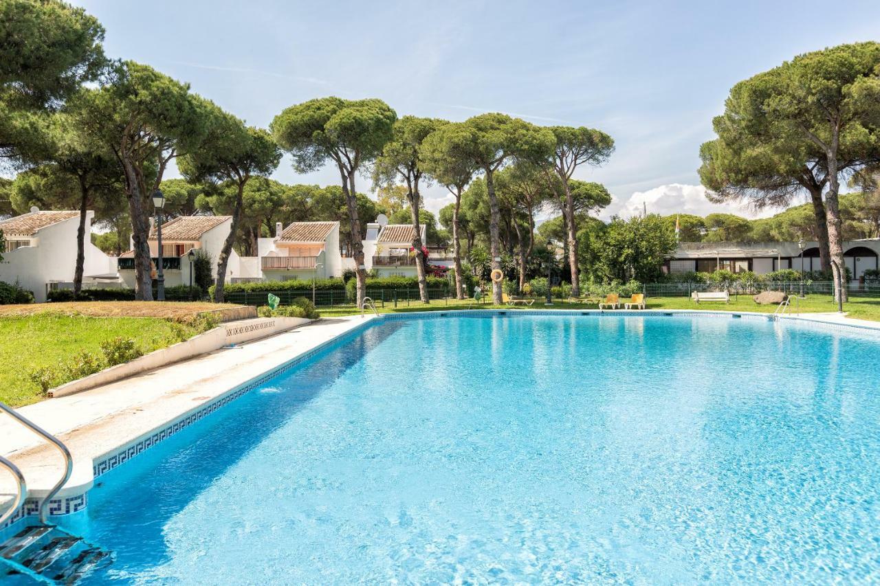 Beachside Cosy Apartment With Pool Estepona Esterno foto