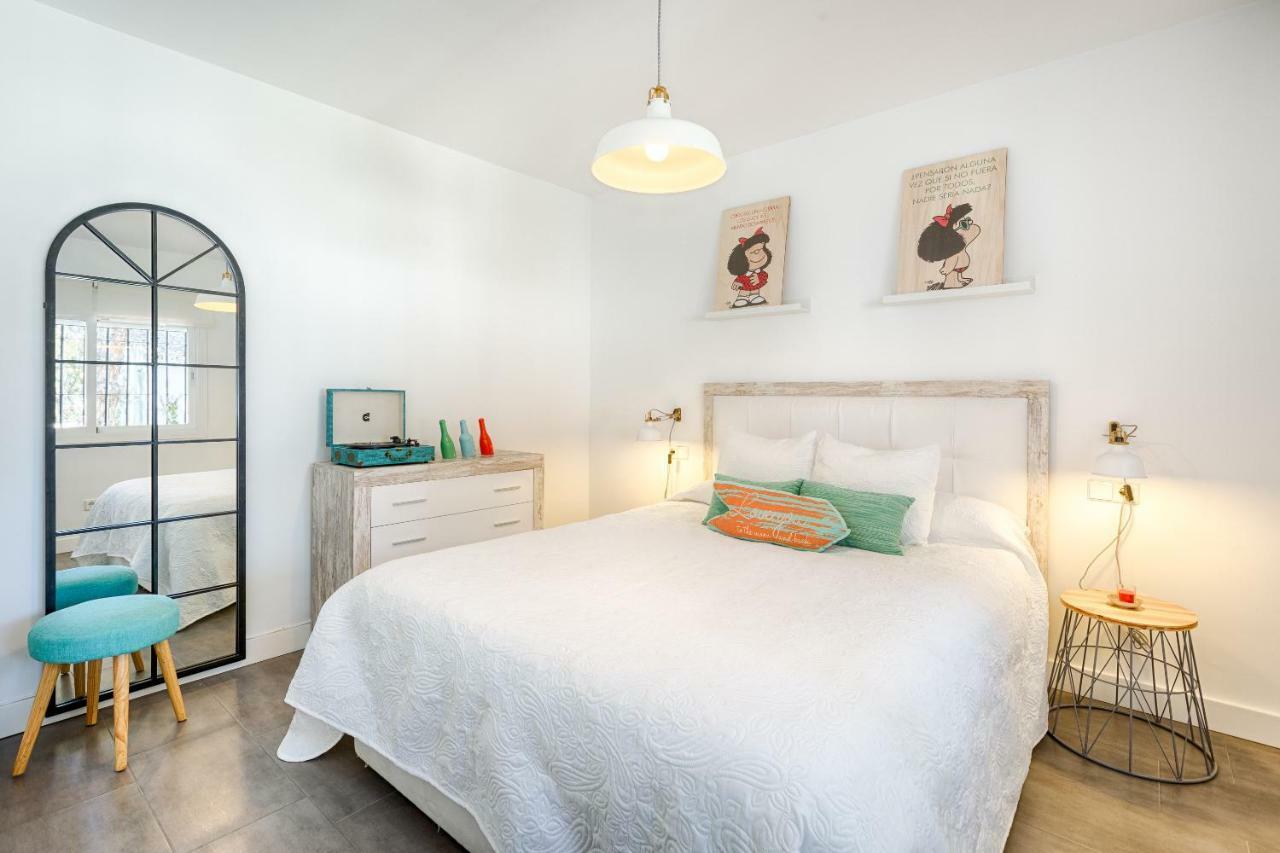 Beachside Cosy Apartment With Pool Estepona Esterno foto